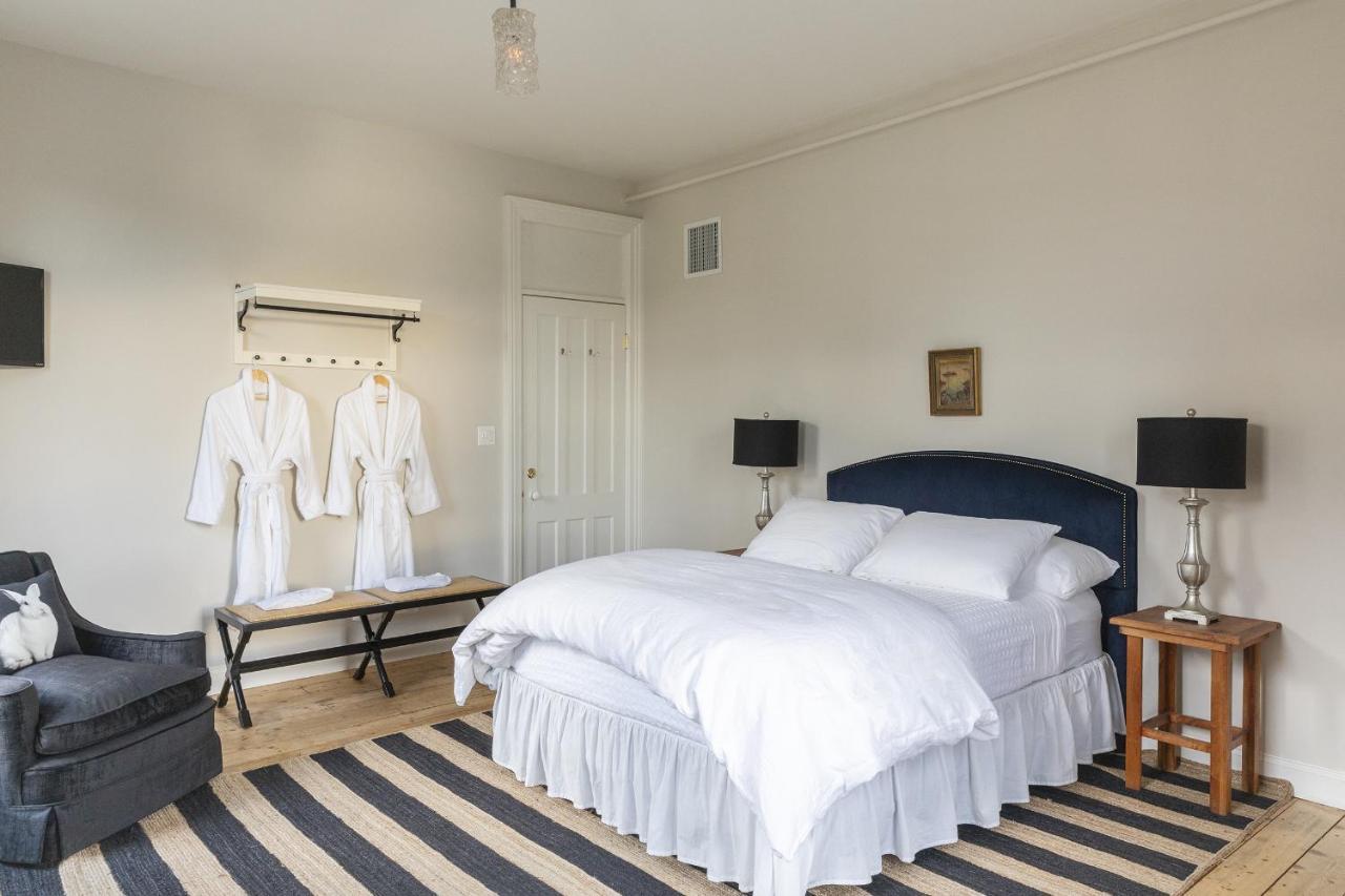 Stewart House Hotel Athens Room photo